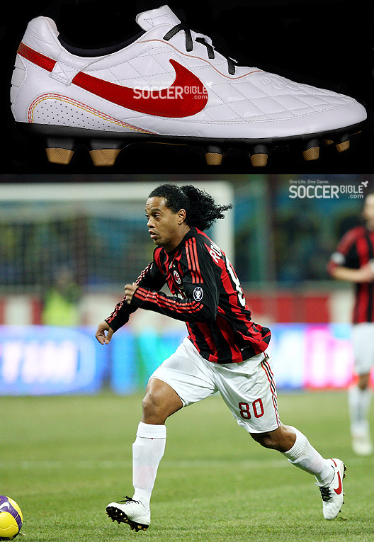 Pequeño manipular Cenagal Heritage Football Boots - Nike Ronaldinho Dois - White/Red/Black - 16/02/09  - SoccerBible