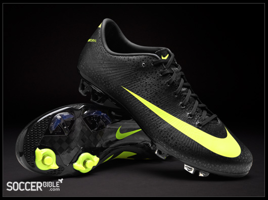 Nike CR Mercurial Vapor Superfly III Football Boots – Black/Volt/Dark  Shadow - SoccerBible