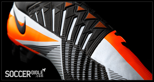 Fernando Torres Interview - Nike T90 Laser IV - SoccerBible