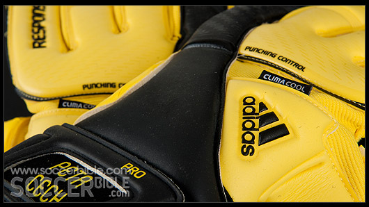 adidas Response Gloves Sun/Black - SoccerBible