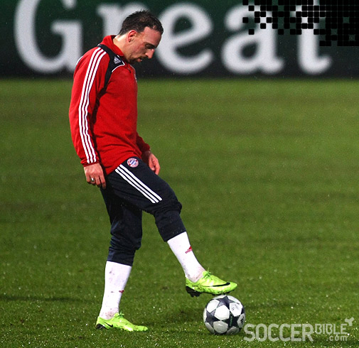 Boot Spy Update: Franck Ribery trains in new Citron SLs SoccerBible