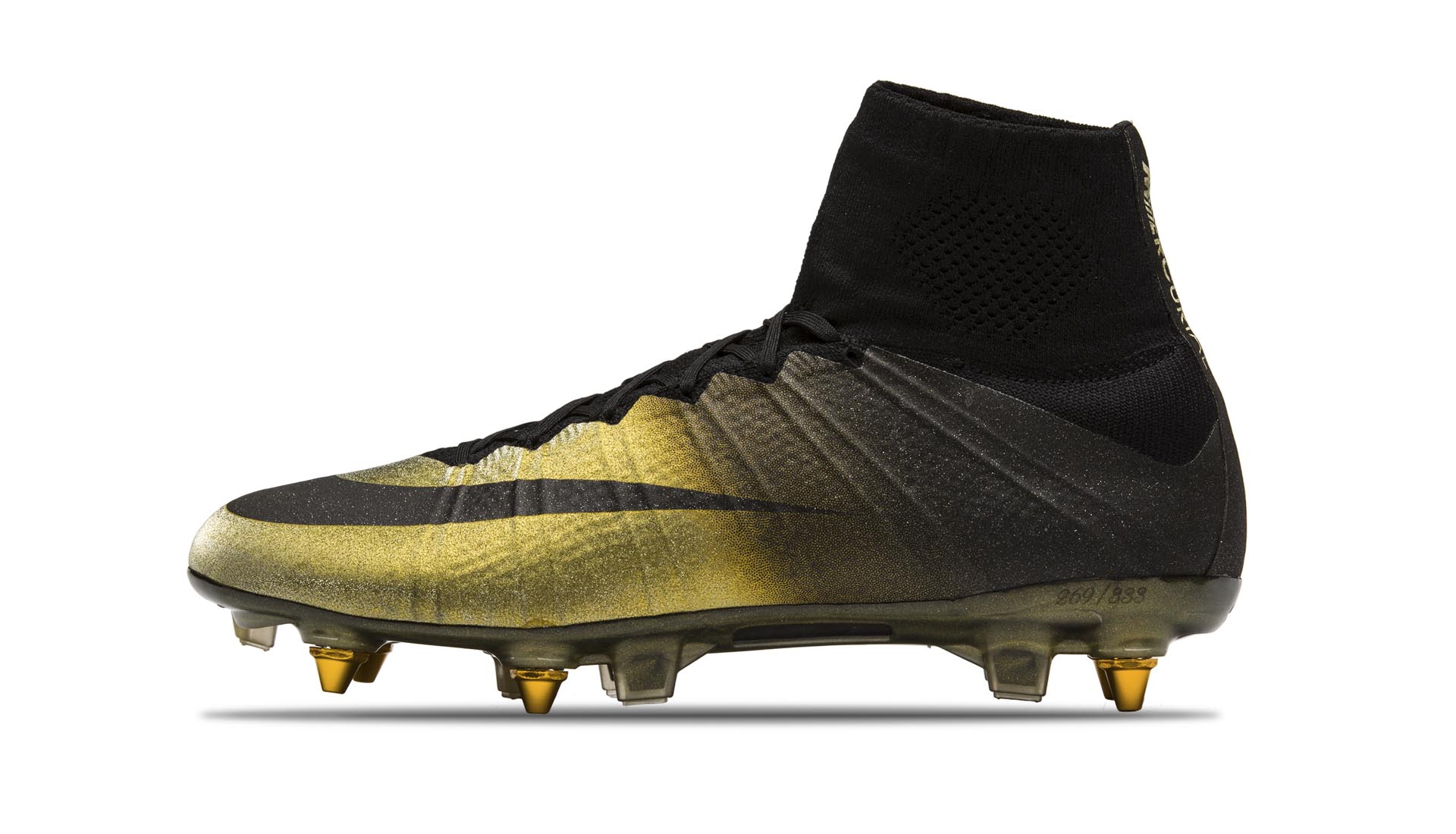 ronaldo black and gold boots