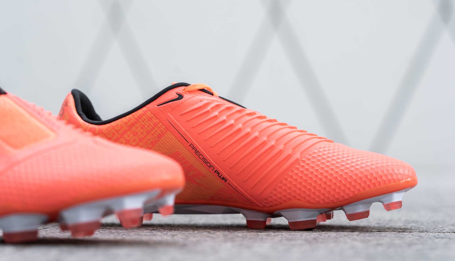 nike hypervenom phantom fg boots chinese red