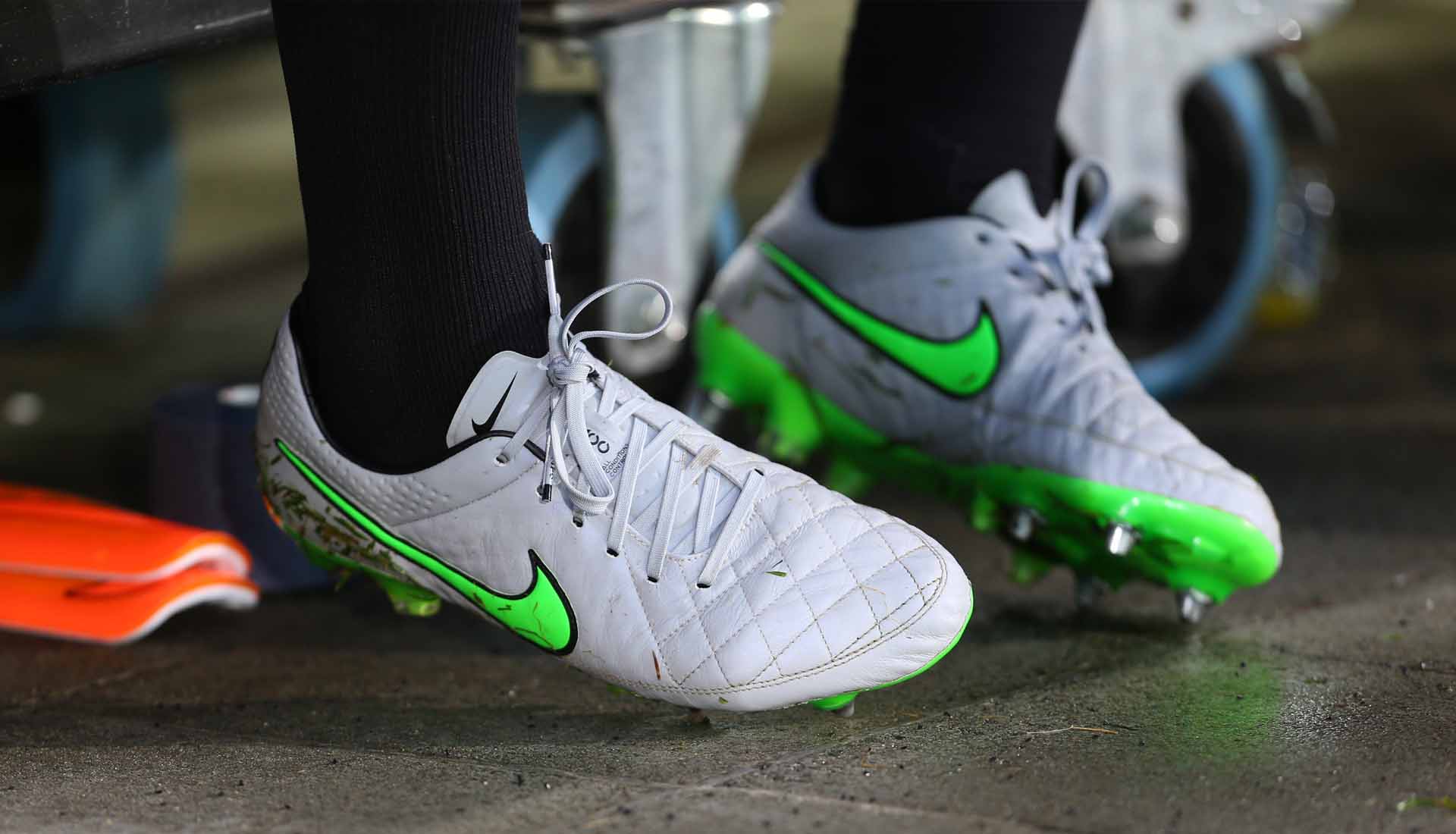 nike boots 2012