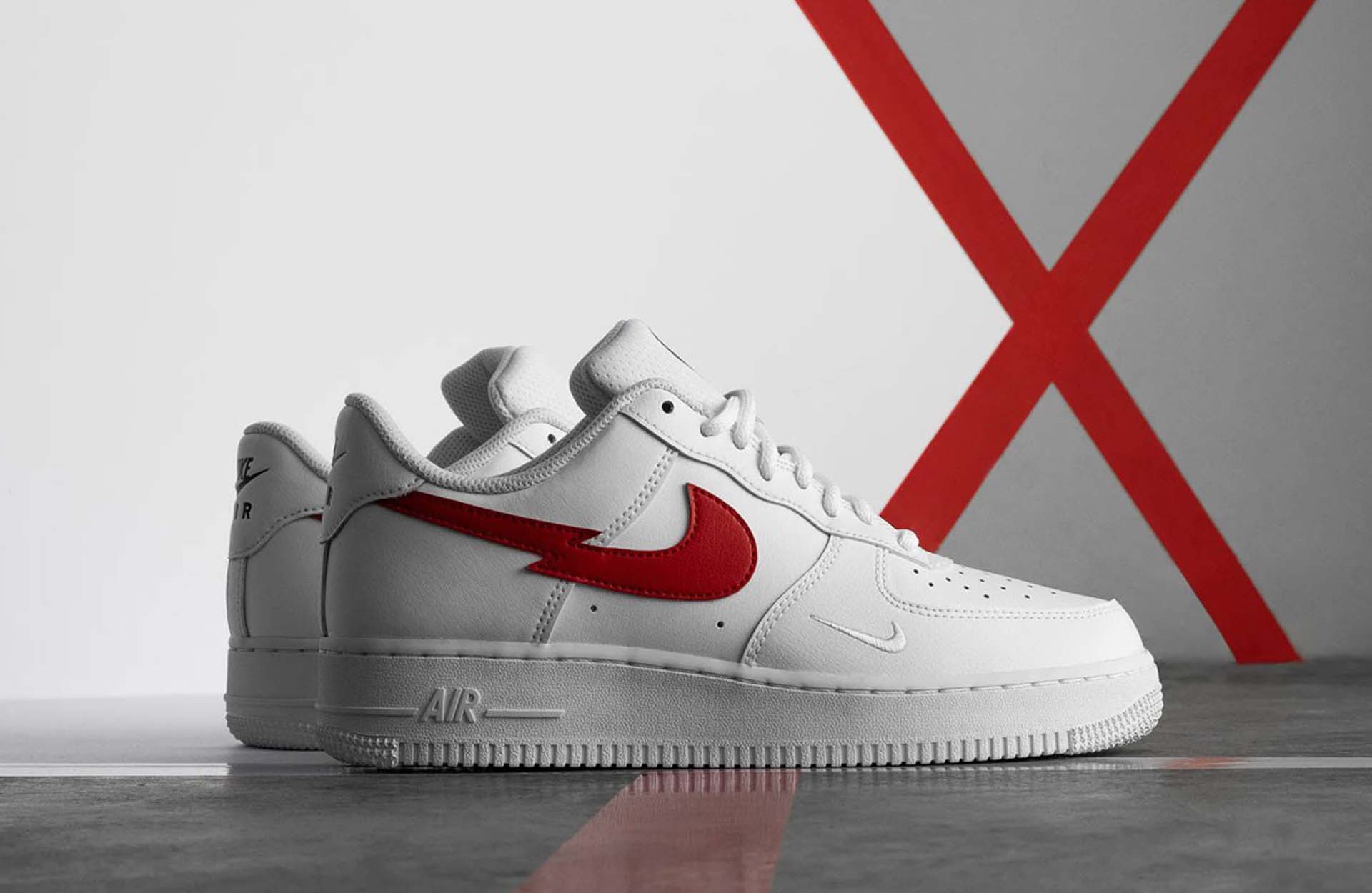 nike air force white with red swoosh