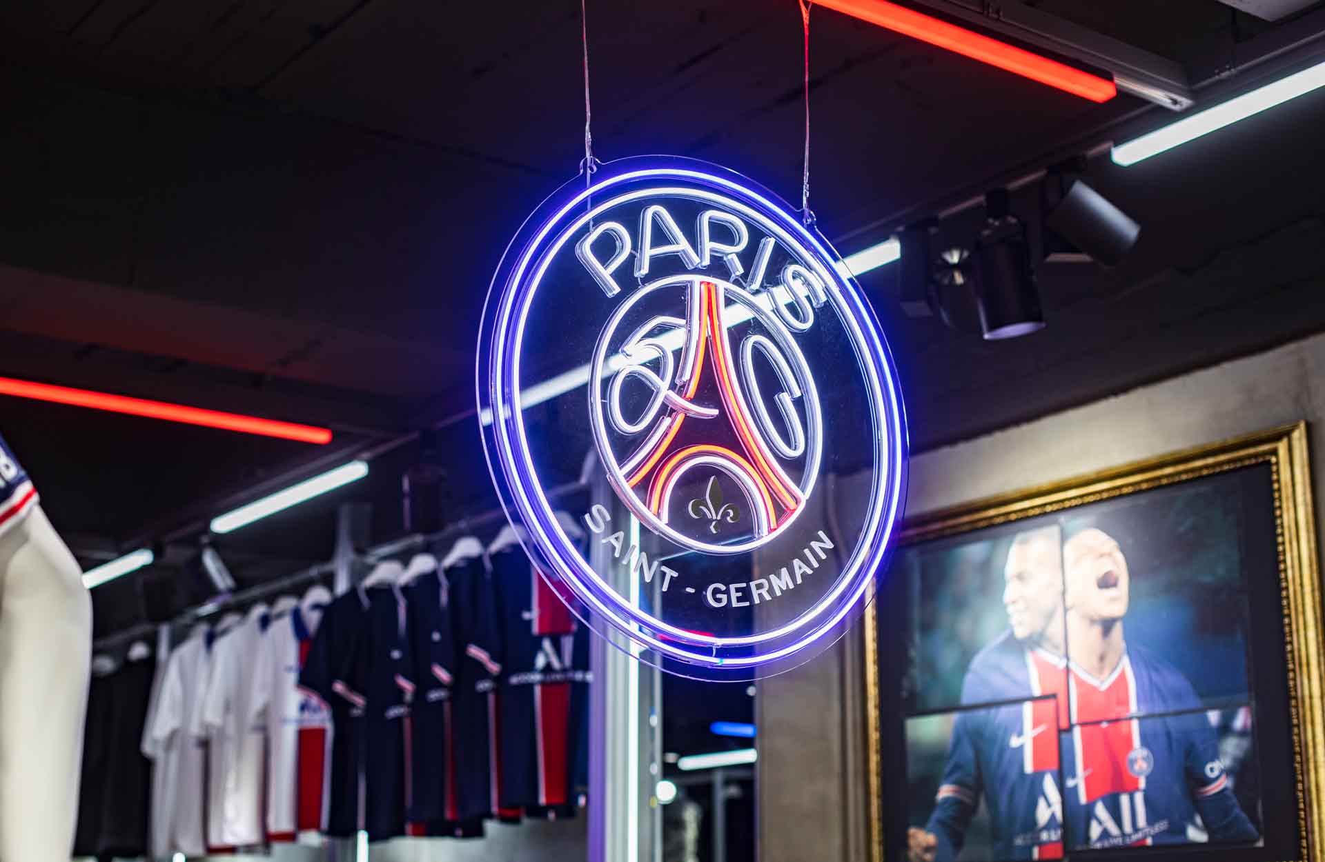 PSG Become First European Club To Open Store In Korea - SoccerBible