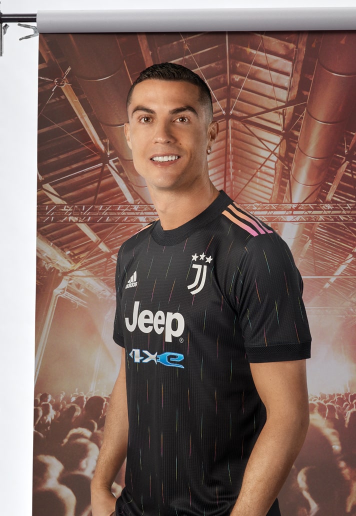 juventus away jersey