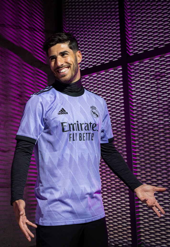 Rood Slaapkamer Verwacht het adidas Launch Real Madrid 22/23 Away Shirt - SoccerBible