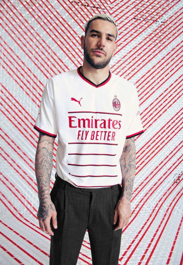 Puma AC Milan 22/23 Home Jersey S