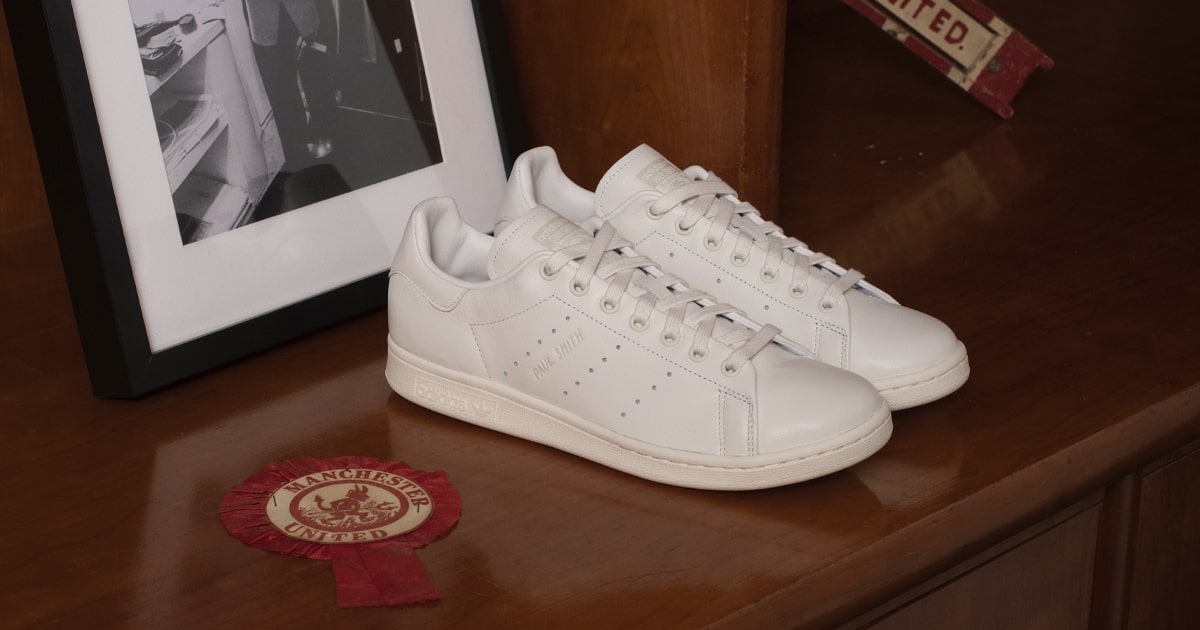 incidente Conceder bandera Paul Smith, adidas & Man United Team Up For Special Edition Stan Smith  Sneaker - SoccerBible