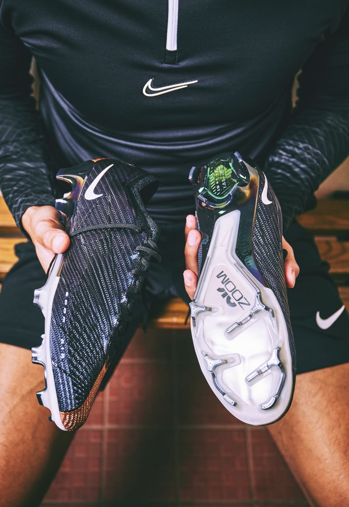 chocolate Dando La playa Nike Drop 'Retro' Air Zoom Mercurial Vapor XV SE - SoccerBible