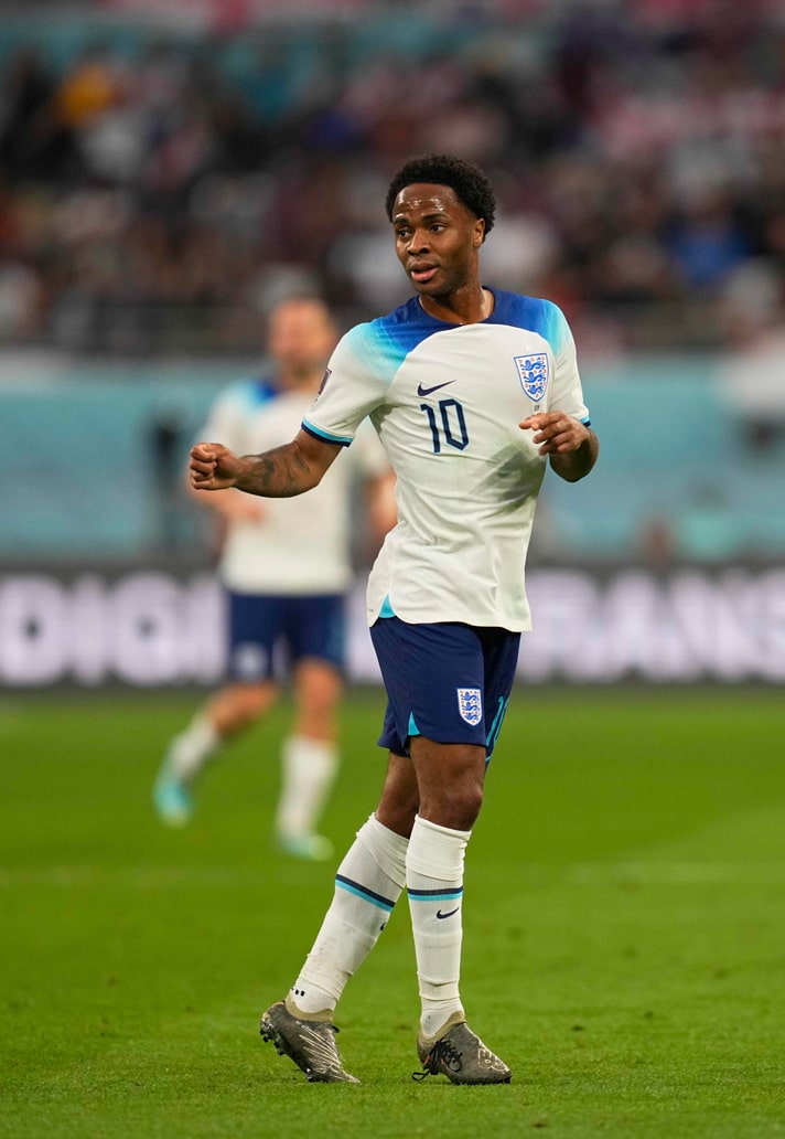 https://www.soccerbible.com/media/142631/bs-sterling-1-min.jpg