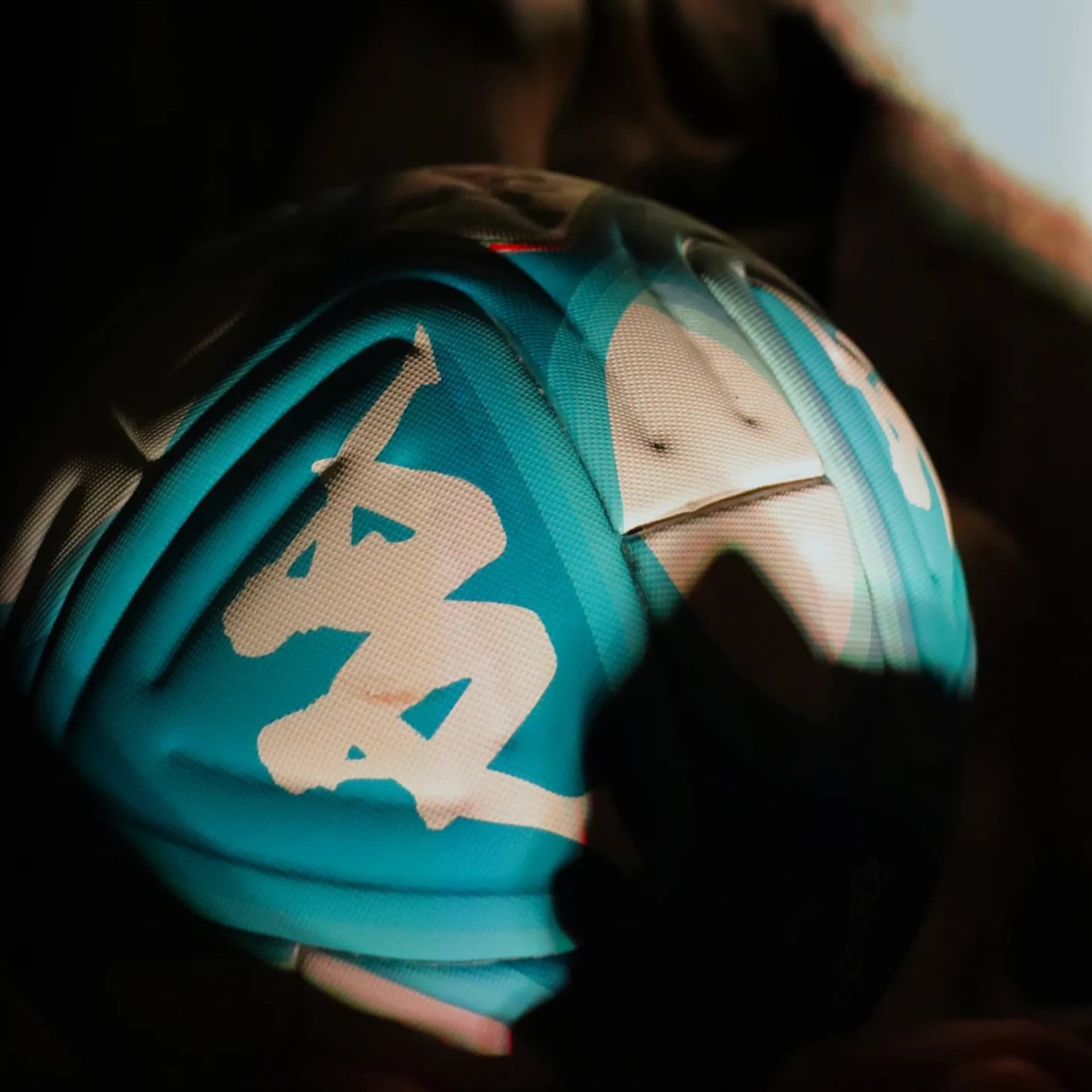 Kappa Balón de fútbol oficial de la Liga Nacional Serie B 23/24 Kombat Ball  FIFA QUALITY PRO Para celebrar el día internacional contra la violencia