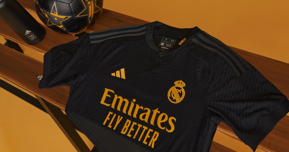 adidas UCL Football 23/24 - Real Madrid CF