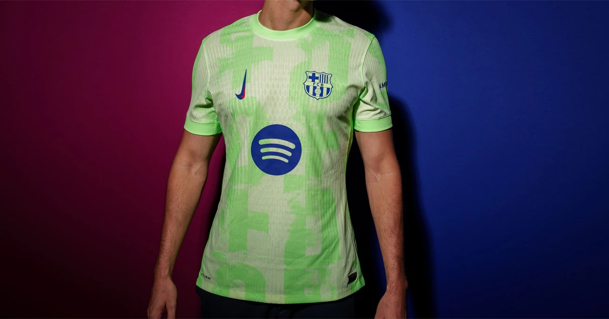 FC Barcelona 24／25シーズン 3rdユニフォーム Barcelona Reveal 24/25 Third Shirt From Nike - SoccerBible