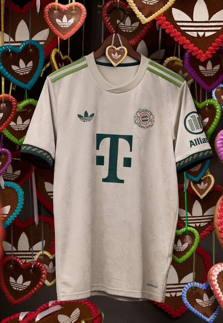10月15日迄出品FC Bayern München 2025オクトーバーフェス 📸 Bayern's 2025/26 Oktoberfest kit. [Footy Headlines