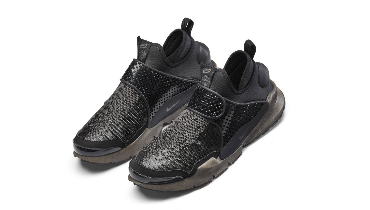 Udgravning Ovenstående Udlænding The NikeLab Sock Dart Mid x Stone Island - SoccerBible