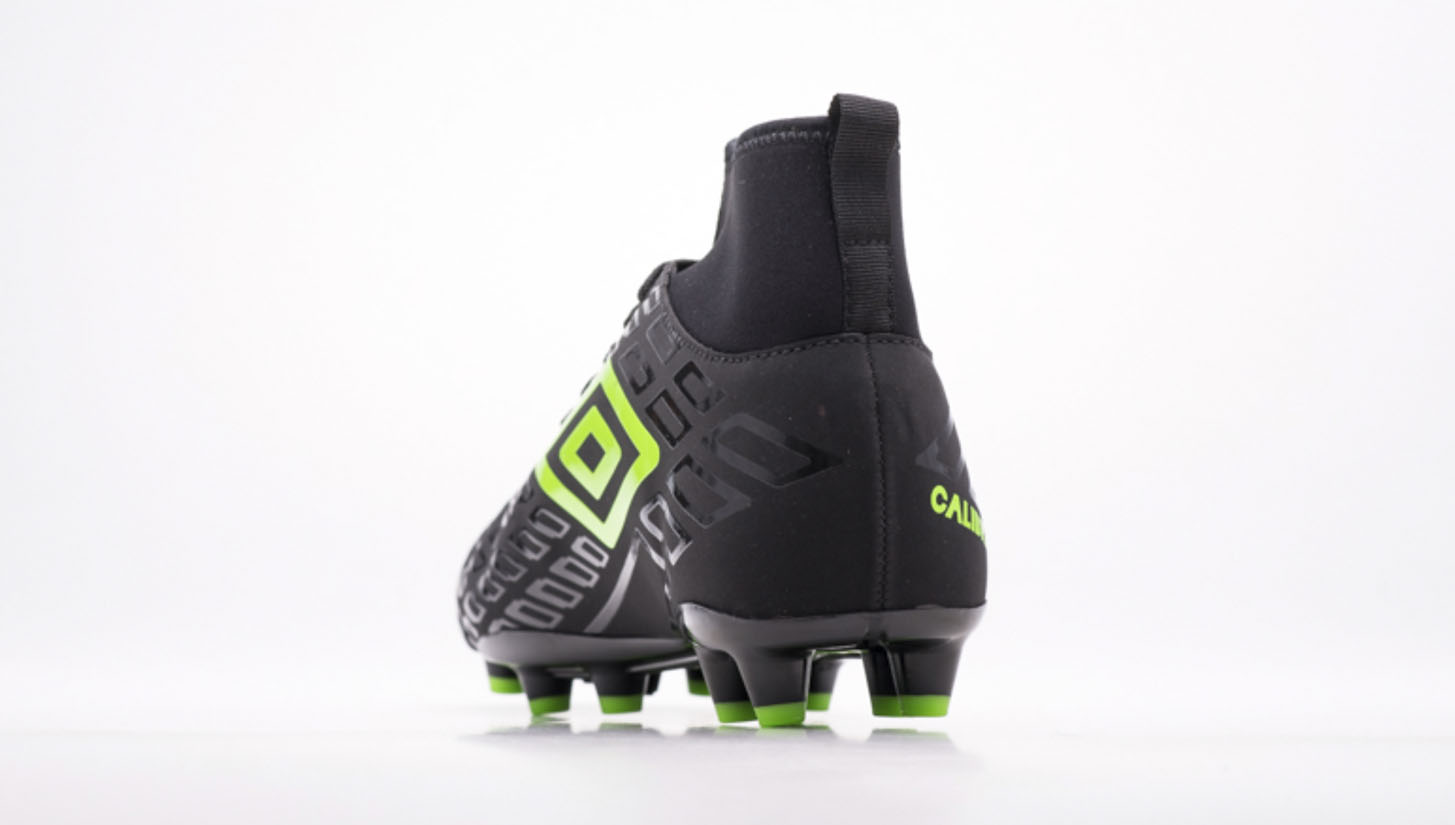 umbro soccer boots