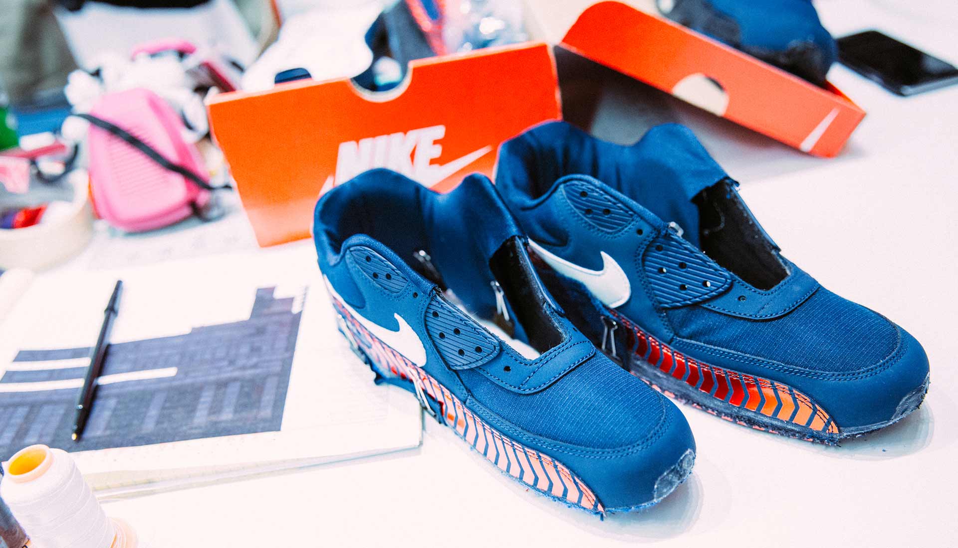 Fragiel Dapperheid Vijftig Limited Edition PSG x Nike Air Max 90 - SoccerBible