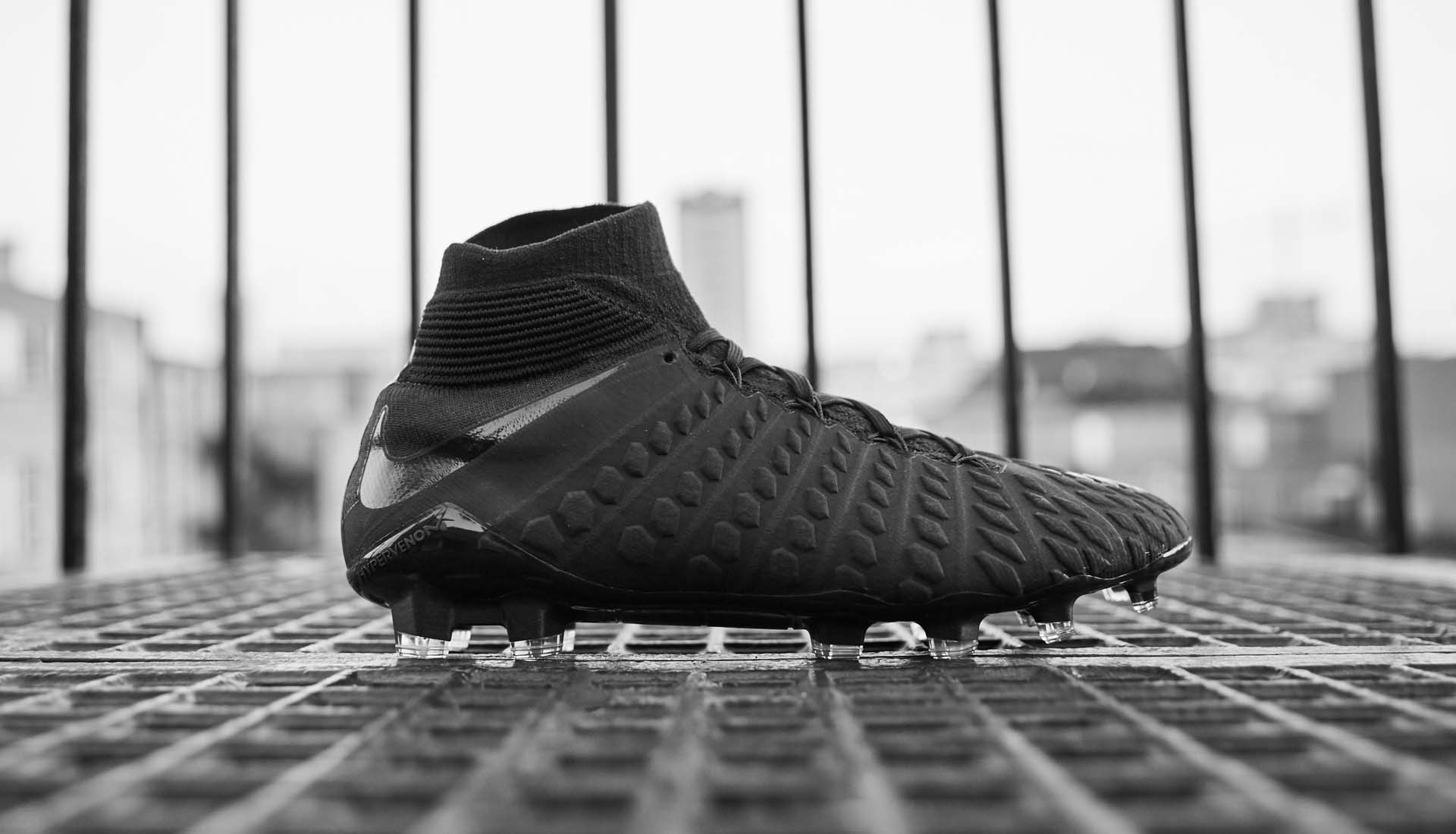 Nike HypervenomX Phantom III Academy IC Zaalvoetbalschoen