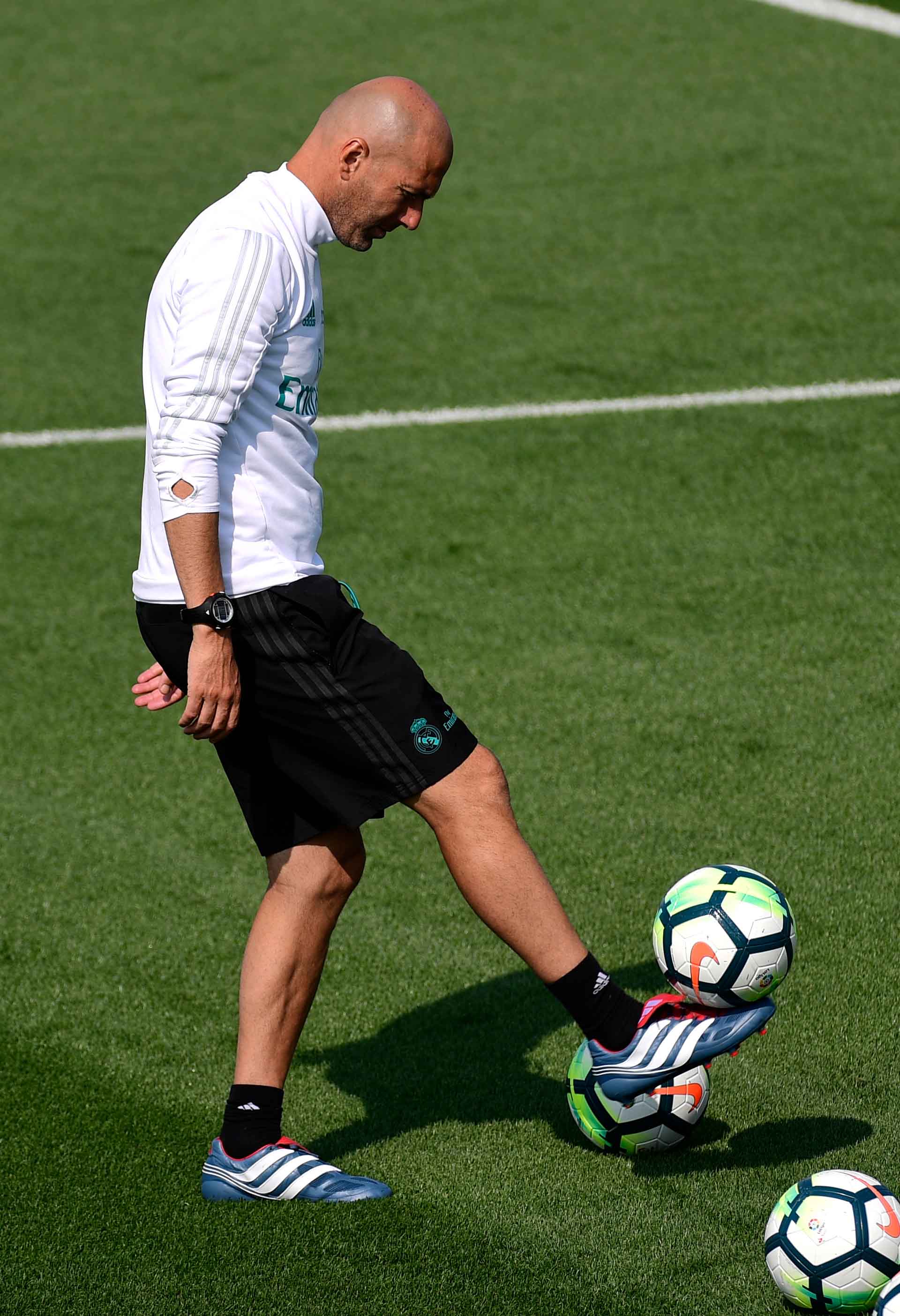 Zidane Trains In adidas Predator 