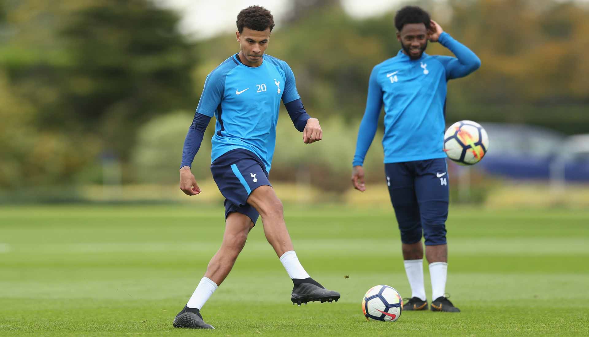 Dele Alli & Fernando Llorente in Blackout adidas Boots - SoccerBible