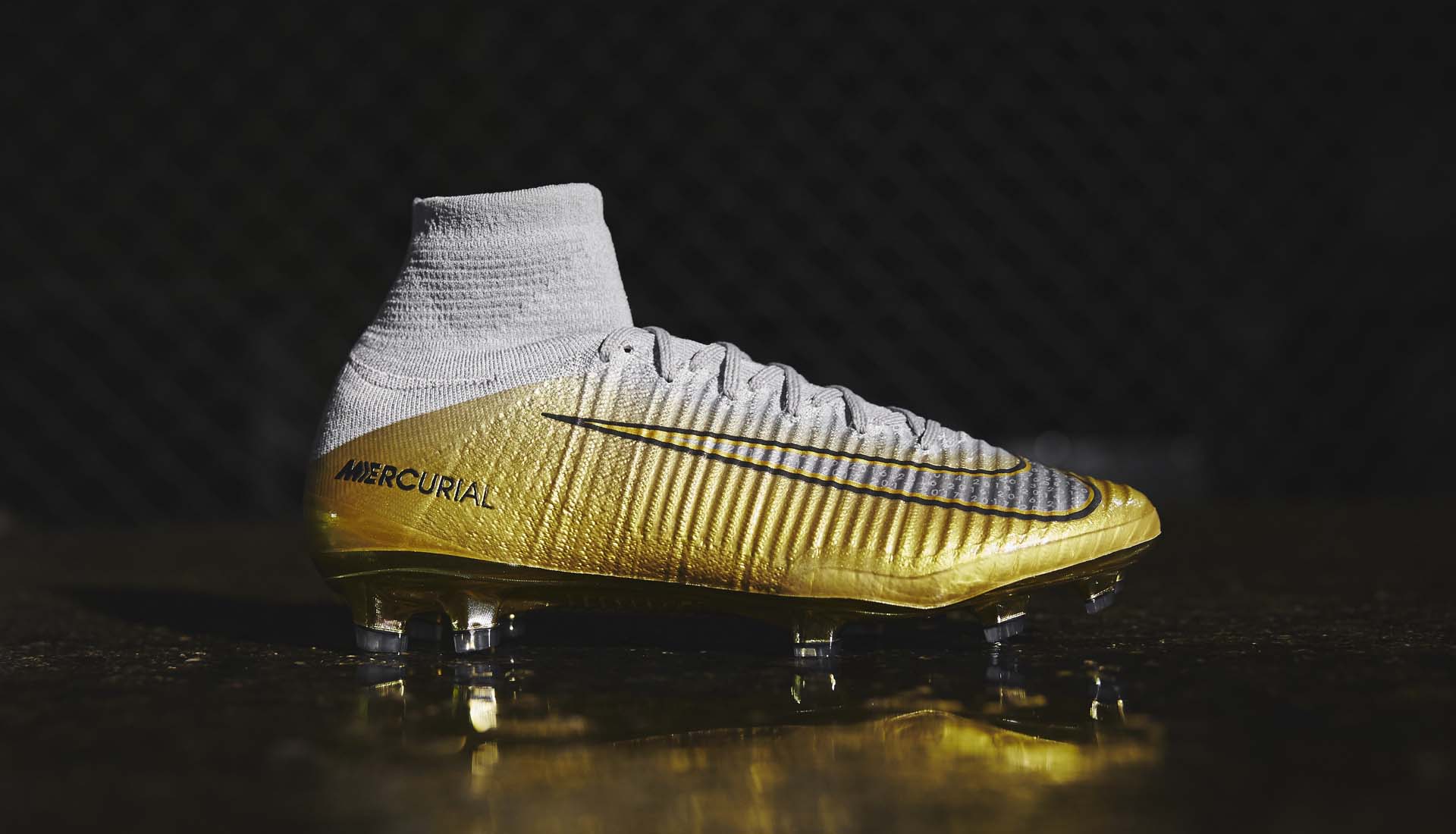 Facet omhelzing Woud Nike Launch The Mercurial Superfly CR7 'Quinto Triunfo' Ballon d'Or Boots -  SoccerBible