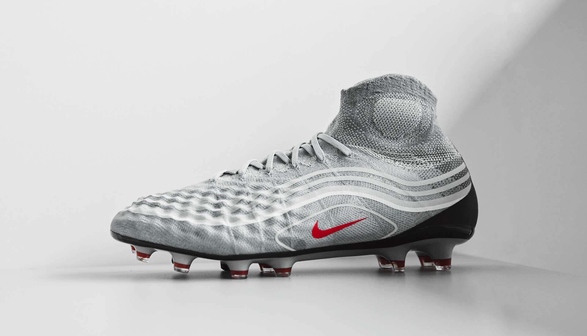 2017 SoccerBible Top 20 Football Boots 