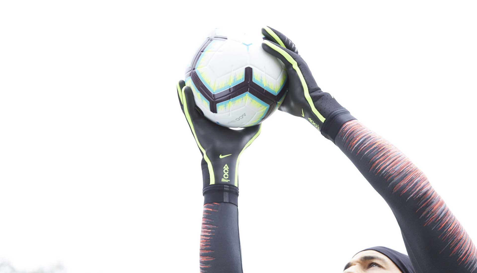 nike mercurial touch gloves