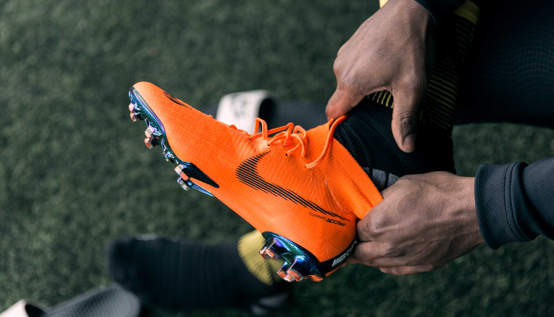 nike mercurial superfly 360 orange