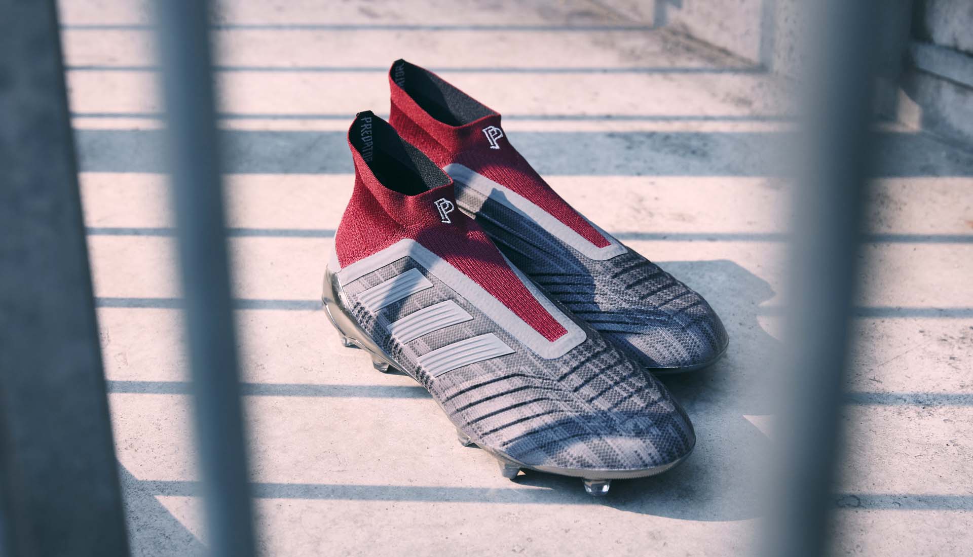 paul pogba laceless boots