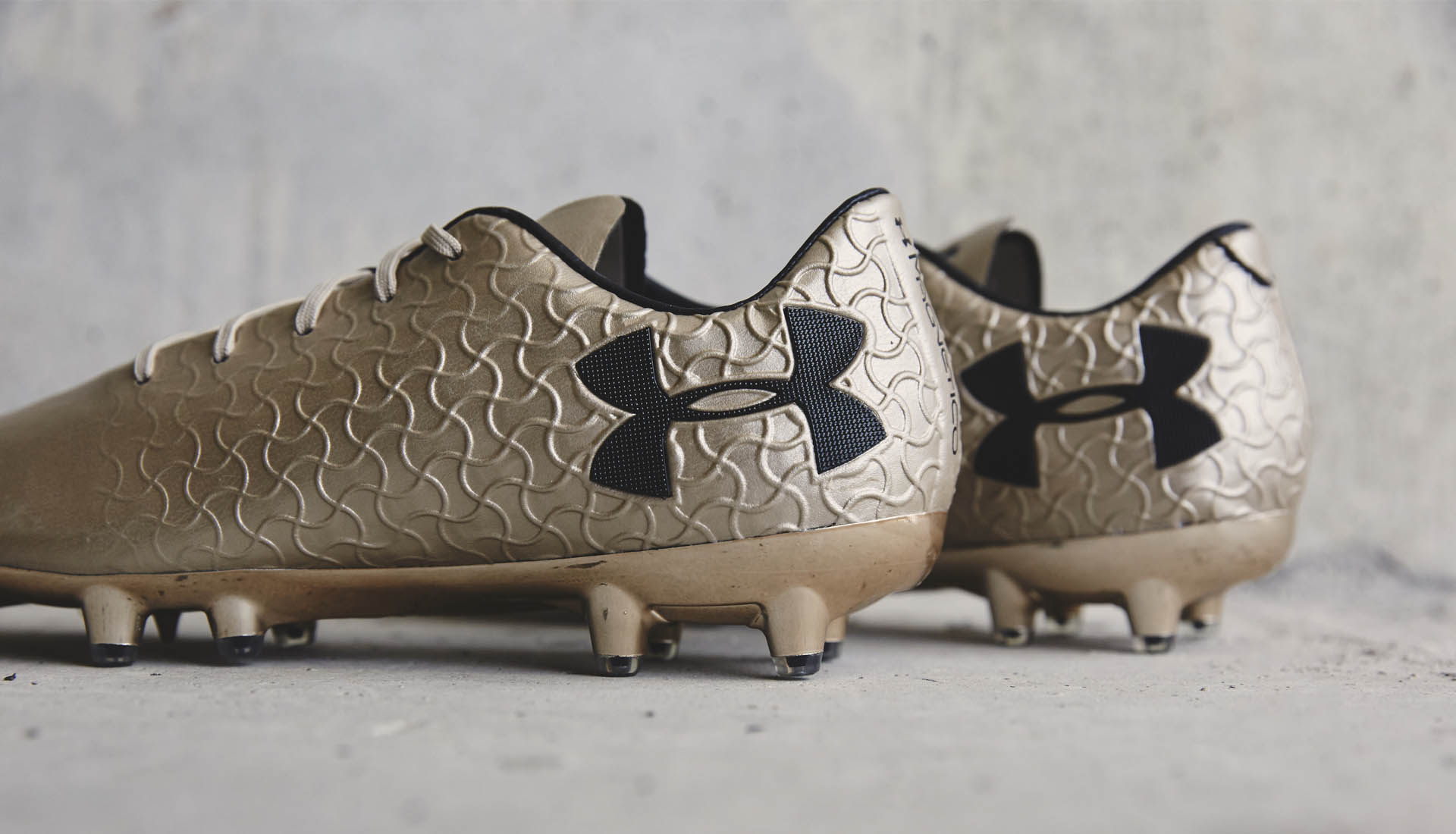 under armour magnetico pro gold