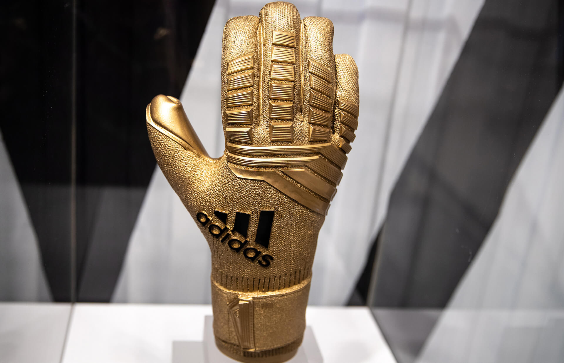 gold adidas gloves