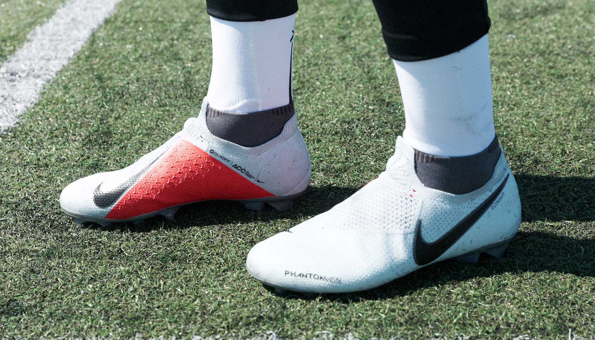 nike ghost boots