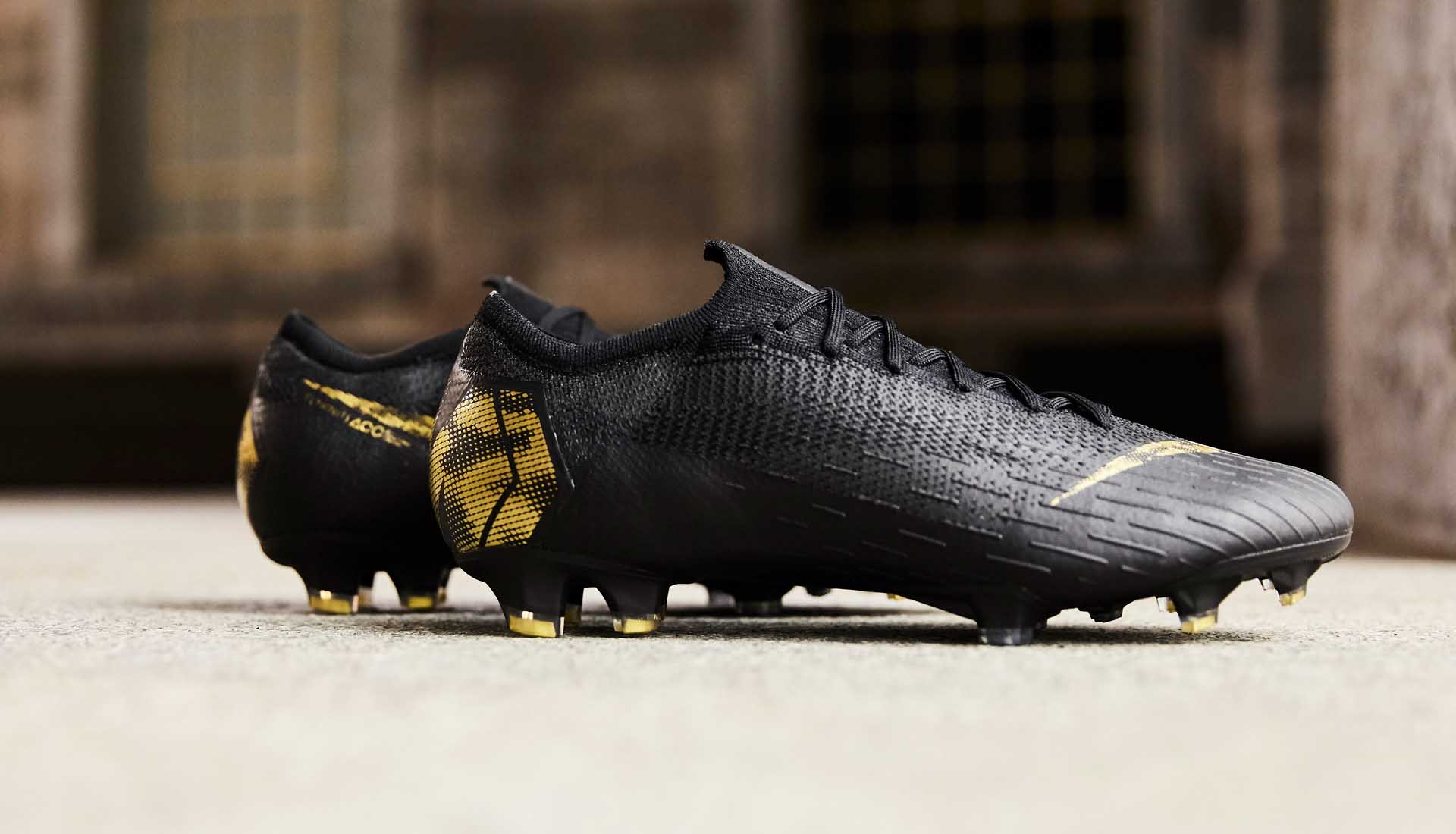 Launch "Black Lux" Pack - SoccerBible