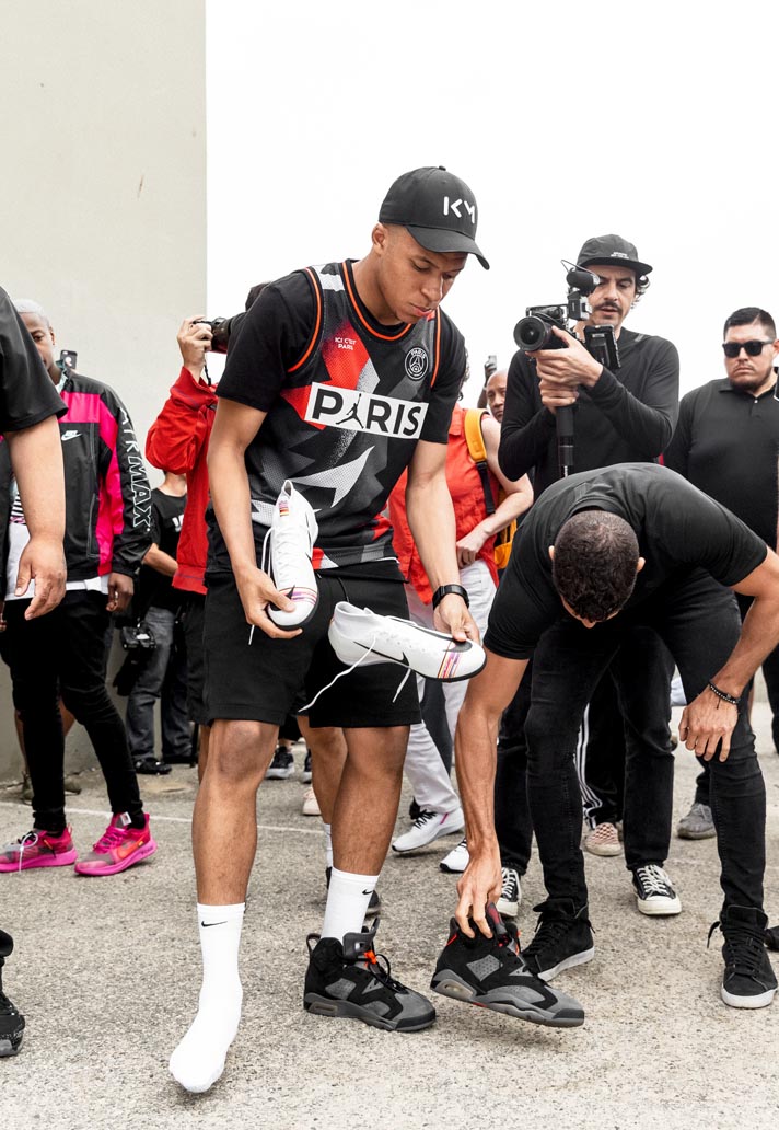 Kylian Mbappé Debuts PSG x Jordan 